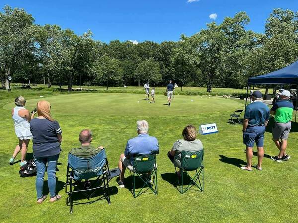 2024 Drive, Chip, And Putt putting at the Warren Golf Course.